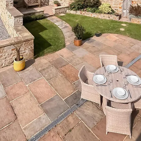 Wensleydale - Uk51870 Holiday home *